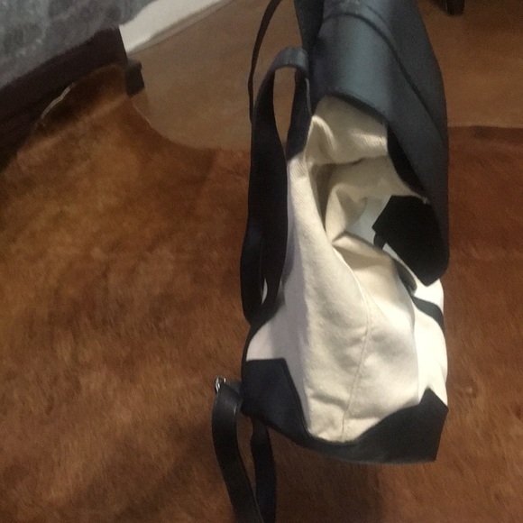 NEW Deux Lux purse backpack - Picture 5 of 5